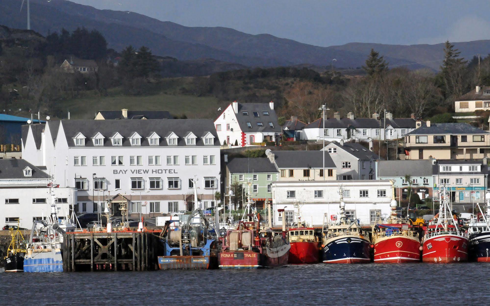 Bay View Hotel Killybegs Bagian luar foto