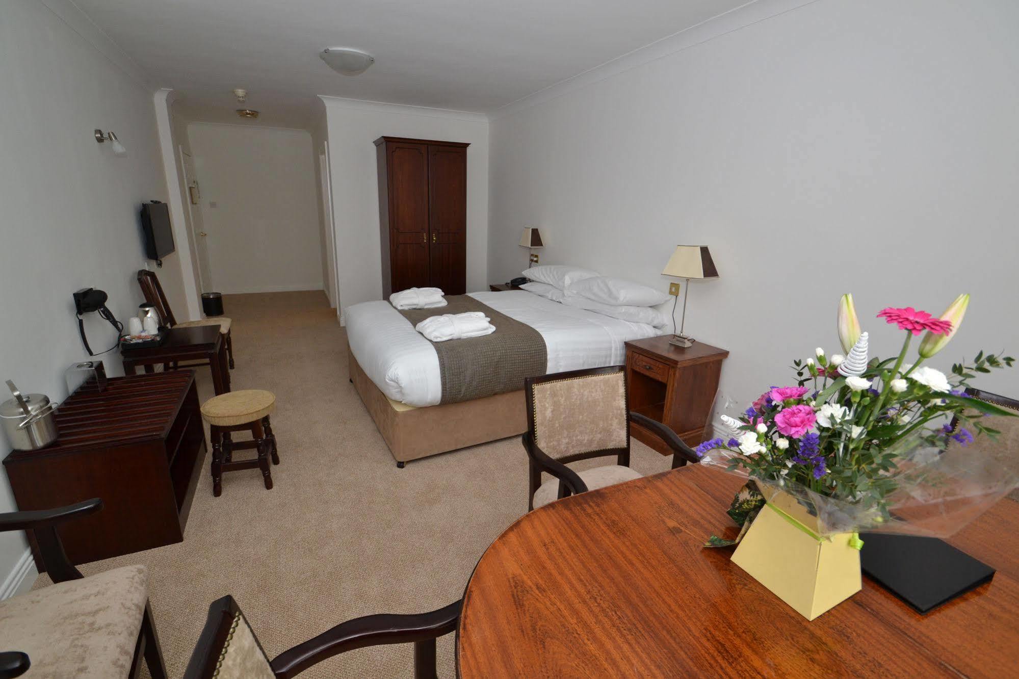 Bay View Hotel Killybegs Bagian luar foto