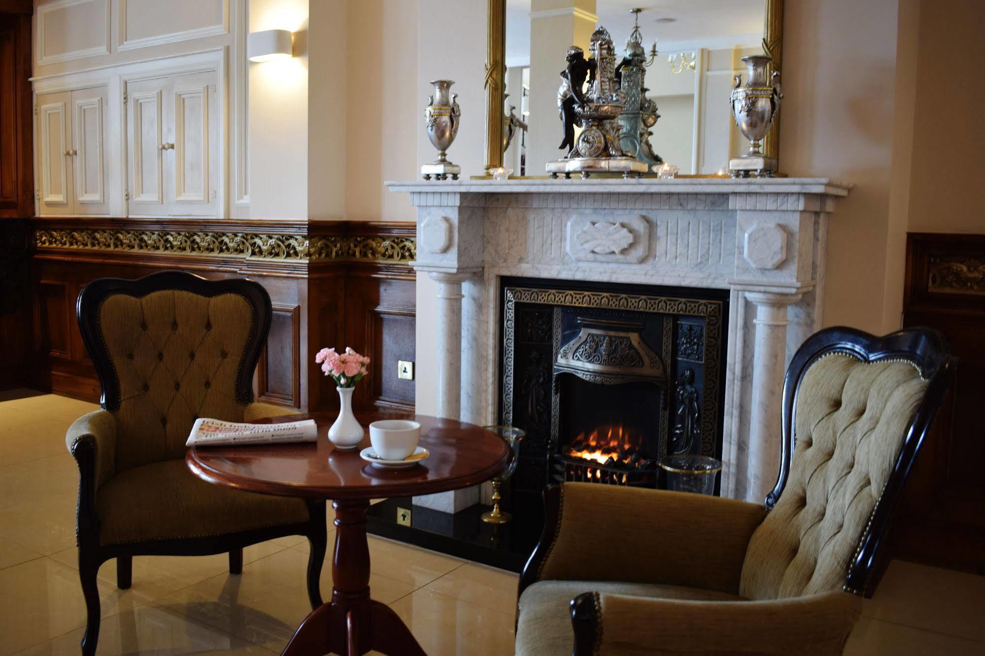 Bay View Hotel Killybegs Bagian luar foto