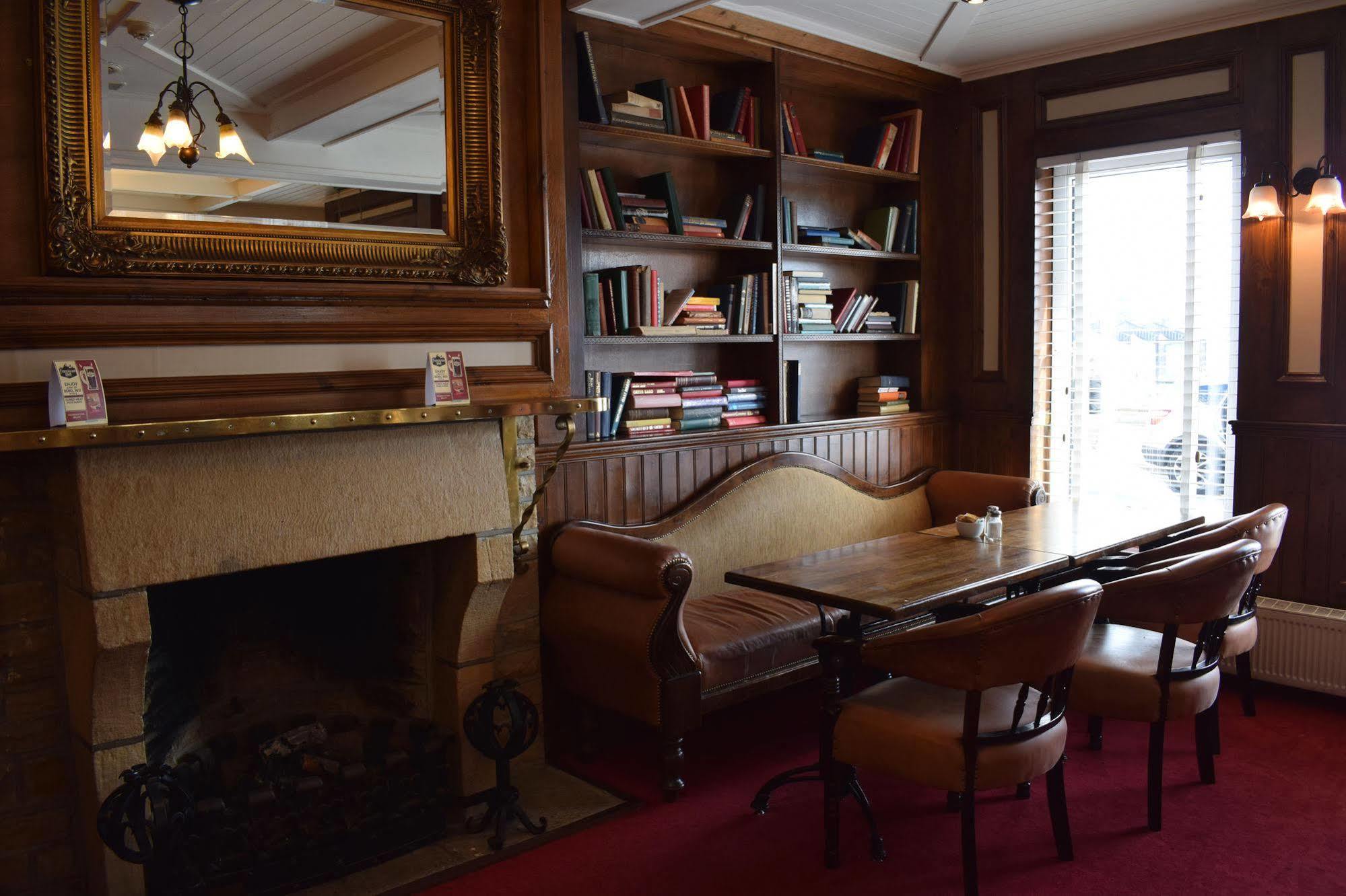 Bay View Hotel Killybegs Bagian luar foto