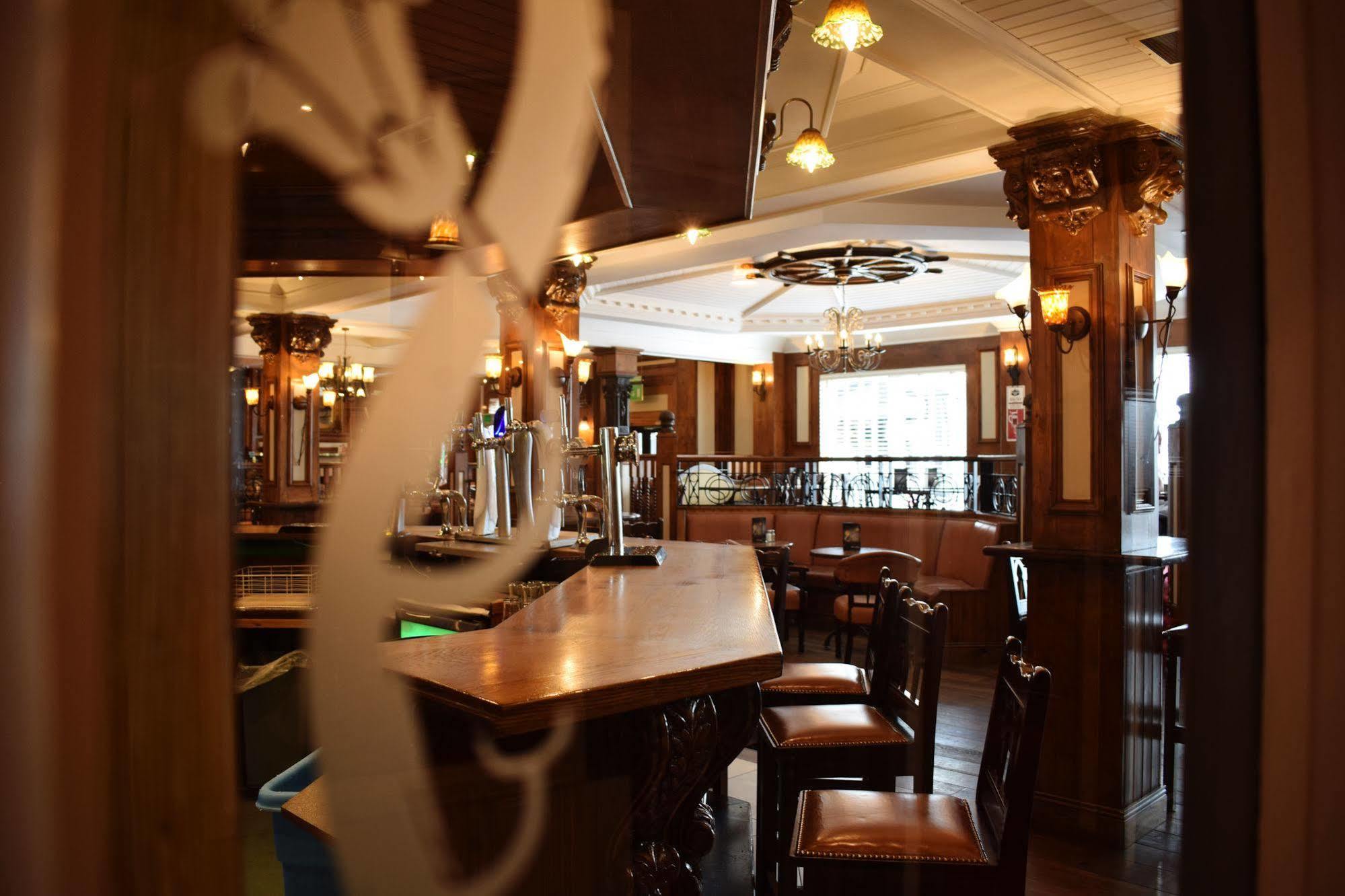 Bay View Hotel Killybegs Bagian luar foto